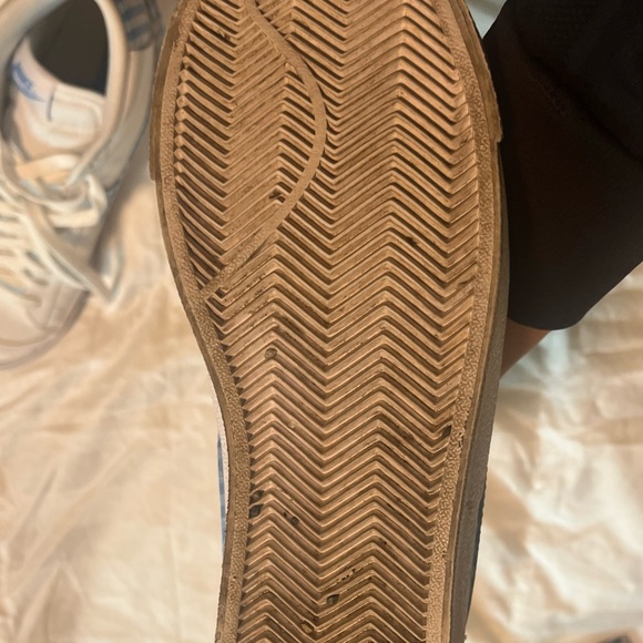 Hi-top nikes size 9.5 - Picture 3 of 7